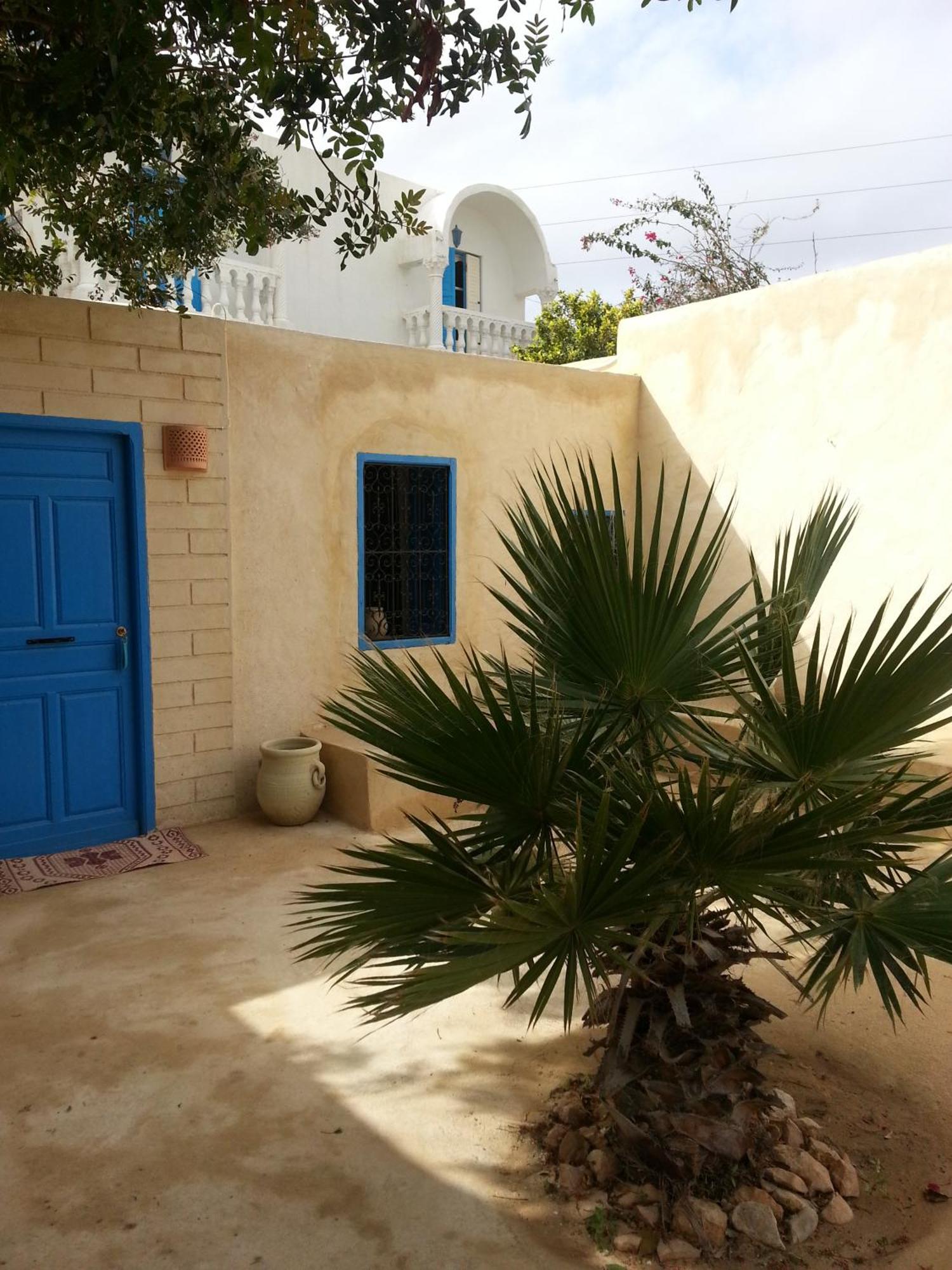 Menzel Churasco Djerba Aghir Bilik gambar