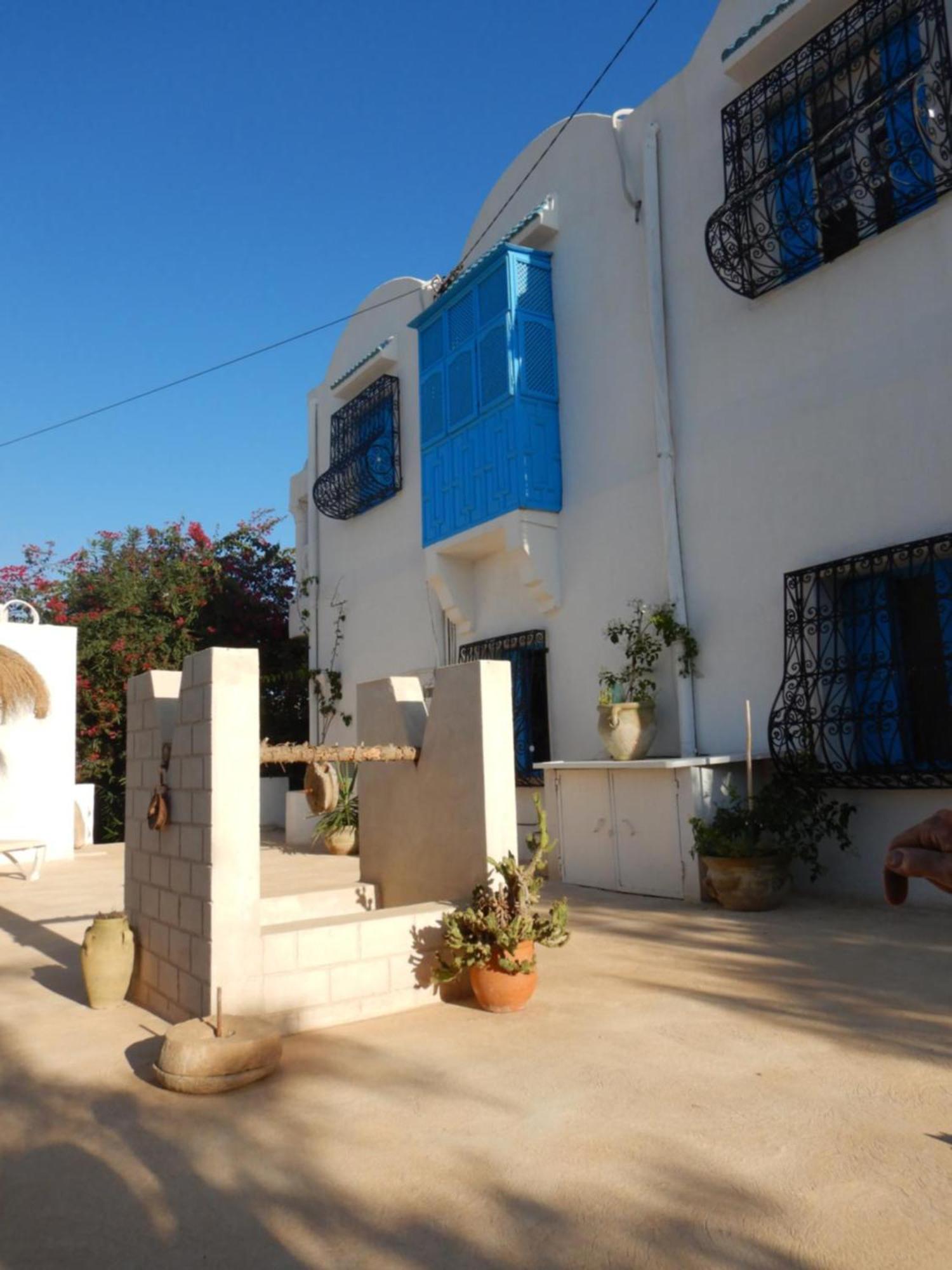 Menzel Churasco Djerba Aghir Bilik gambar