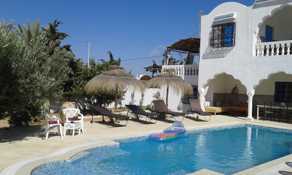 Menzel Churasco Djerba Aghir Luaran gambar