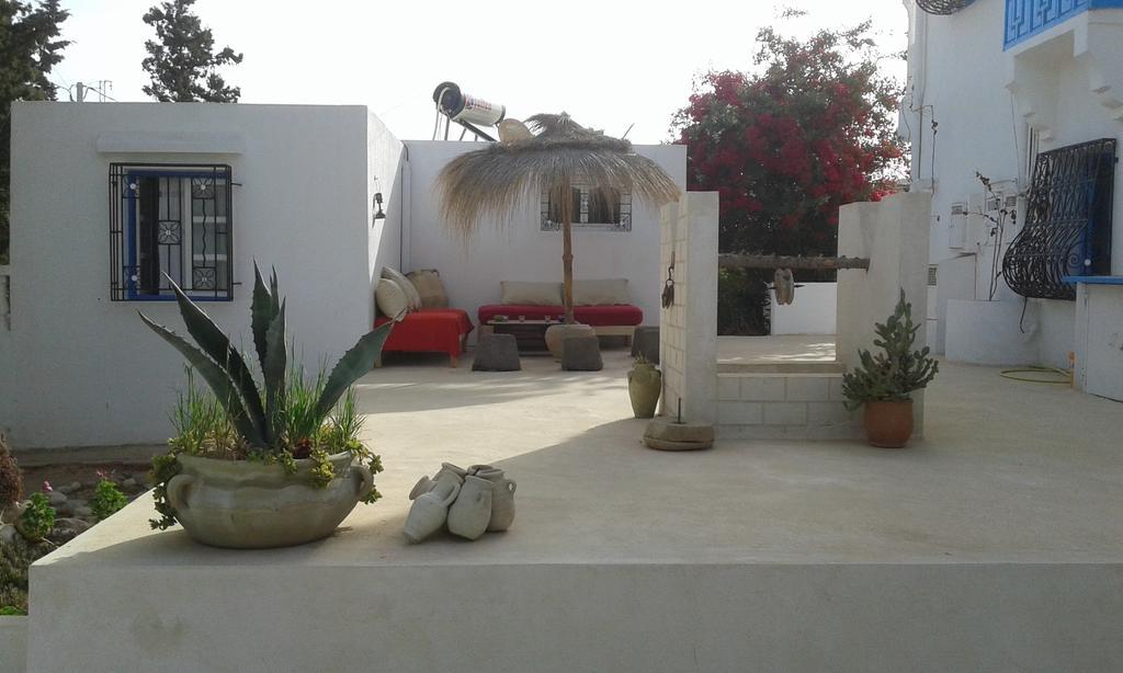 Menzel Churasco Djerba Aghir Luaran gambar