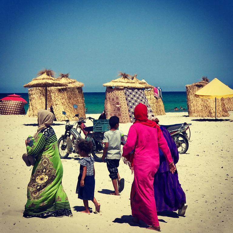 Menzel Churasco Djerba Aghir Luaran gambar