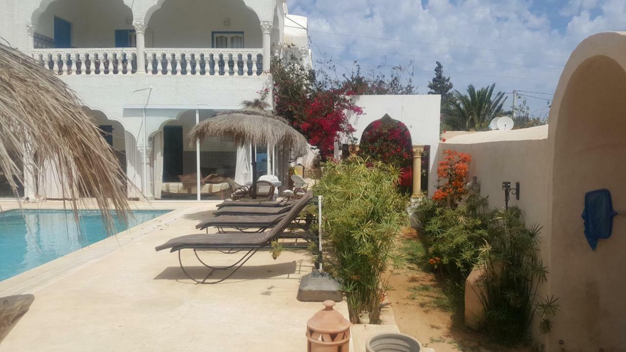 Menzel Churasco Djerba Aghir Luaran gambar